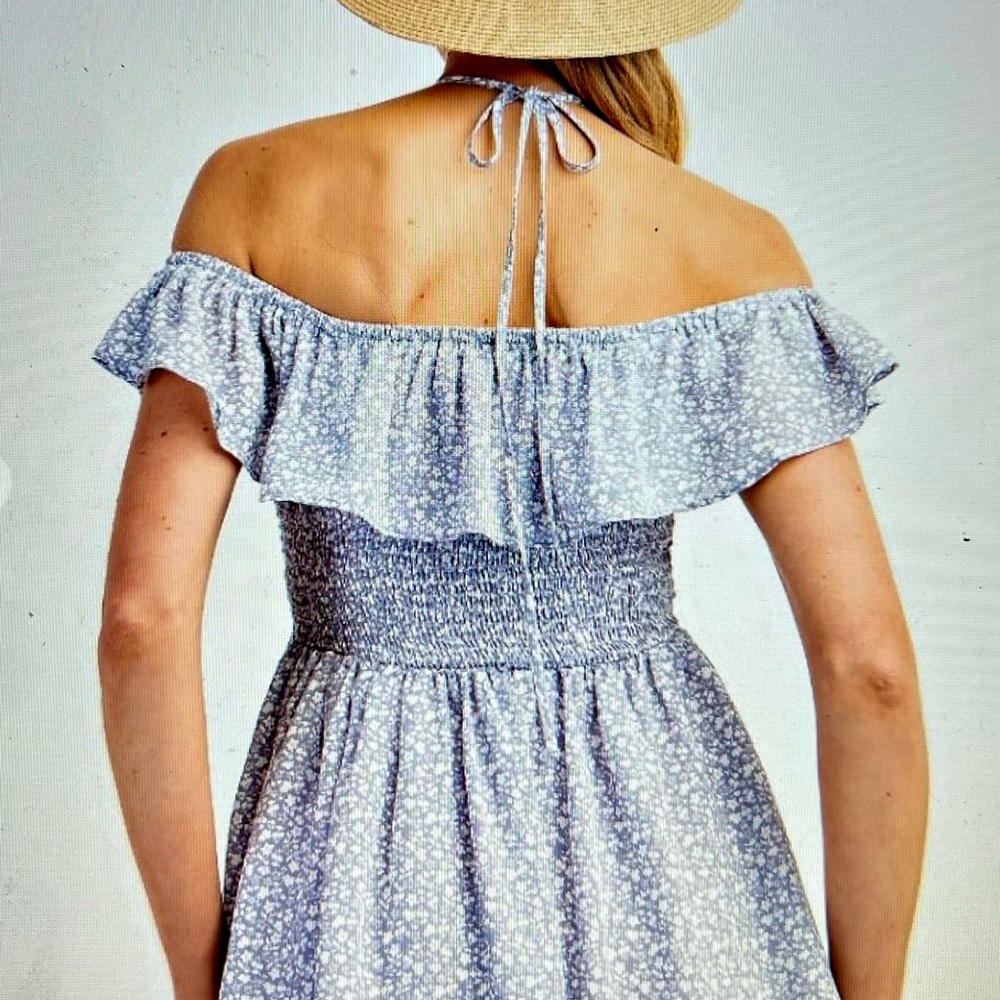 Easel Blue and White Smocked Ruffled Sleeveless Blouse - Picture 5 of 5